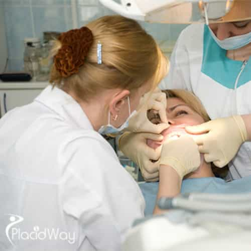 Lo que debe saber antes de realizarse un implante dental All on 4 en Liberia, Costa Rica